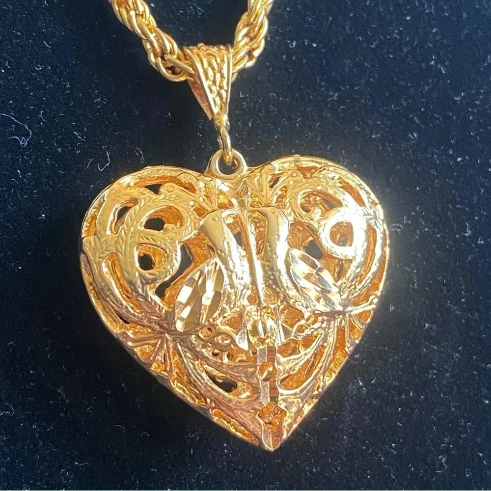 Vintage Puffy Heart Necklace in Gold Tone
